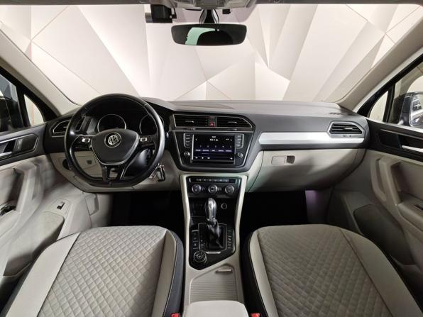 Volkswagen Tiguan II с пробегом 2017 года, цена 2 355 000 рублей, 137298 км, внедорожник, Автокод Объявления