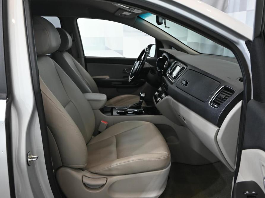 Kia Carnival III Екатеринбург  - изображение 10