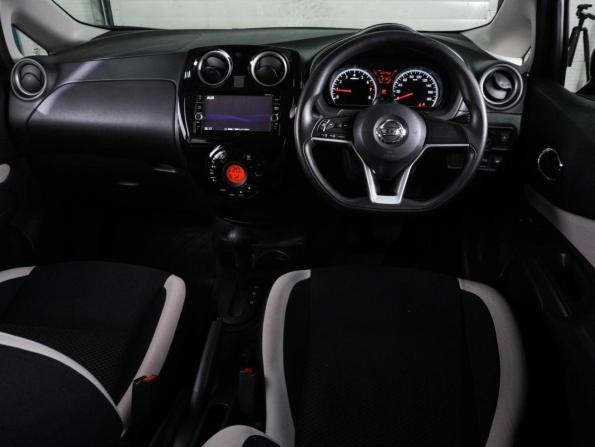 Nissan Note II Рестайлинг с пробегом 2018 года, цена 1 049 000 рублей, 47742 км, хэтчбек, Автокод Объявления