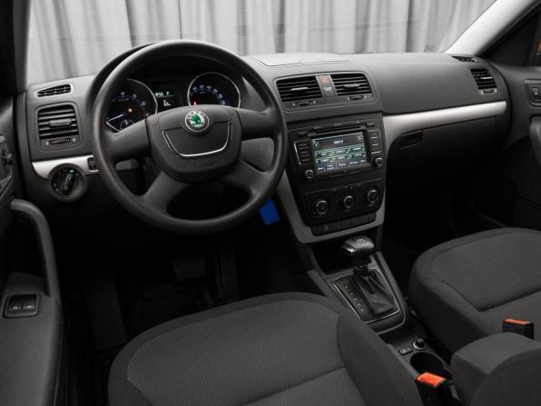 Skoda Yeti I с пробегом 2012 года, цена 870 000 рублей, 152790 км, внедорожник, Автокод Объявления