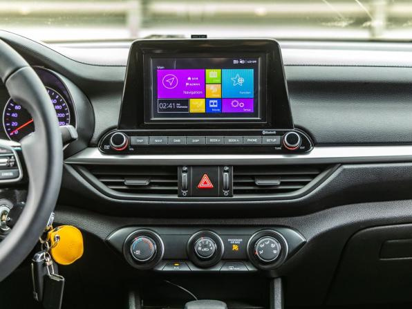 Kia K3 II с пробегом 2018 года, цена 1 558 000 рублей, 127027 км, седан, Автокод Объявления