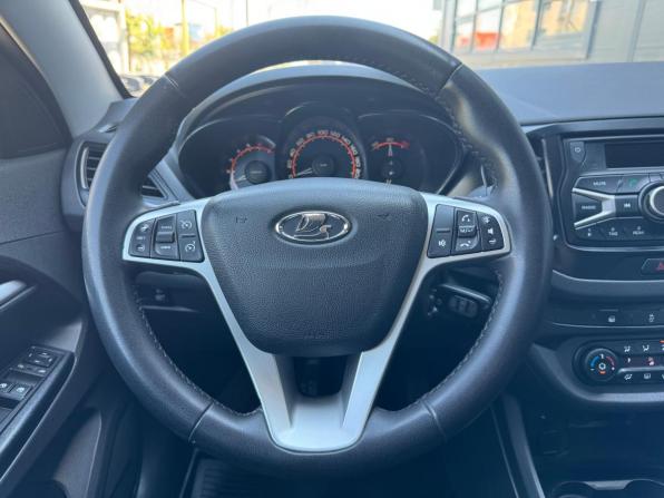 Lada (ВАЗ) Vesta I с пробегом 2019 года, цена 970 000 рублей, 130000 км, седан, Автокод Объявления