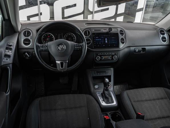 Volkswagen Tiguan I Рестайлинг с пробегом 2013 года, цена 1 020 000 рублей, 176137 км, внедорожник, Автокод Объявления