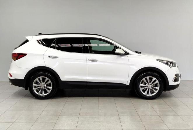 Hyundai Santa Fe III Рестайлинг с пробегом 2017 года, цена 2 190 000 рублей, 237706 км, внедорожник, Автокод Объявления