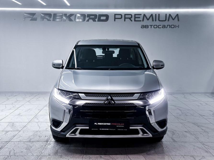 Mitsubishi Outlander III Рестайлинг 3 Уфа  - изображение 4