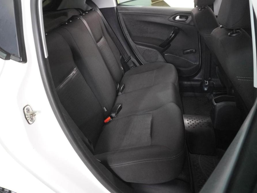 Peugeot 208 I Воронеж  - изображение 7