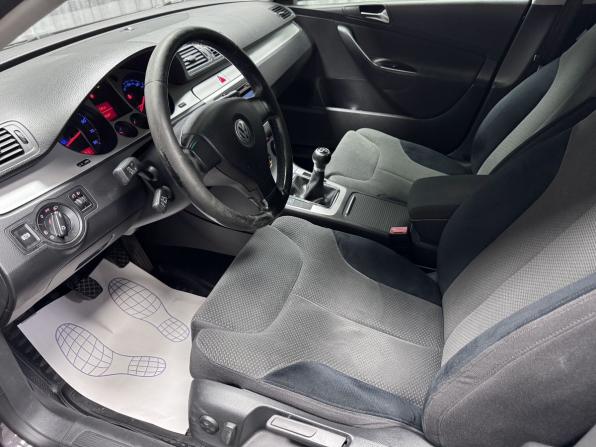 Volkswagen Passat B6 с пробегом 2008 года, цена 890 000 рублей, 291696 км, седан, Автокод Объявления