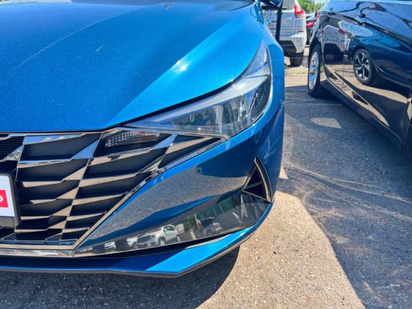 Hyundai Elantra VII (CN7) с пробегом 2023 года, цена 2 025 000 рублей, 45494 км, седан, Автокод Объявления