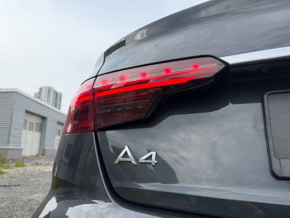 Audi A4 V (B9) Рестайлинг с пробегом 2020 года, цена 2 965 000 рублей, 85845 км, седан, Автокод Объявления
