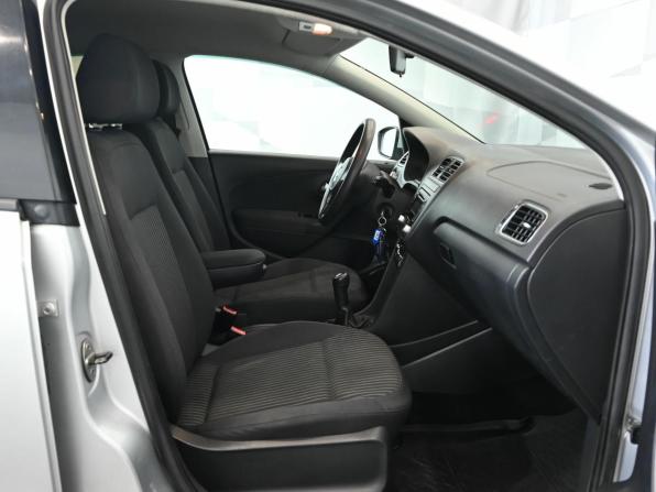 Volkswagen Polo V с пробегом 2011 года, цена 590 000 рублей, 157370 км, седан, Автокод Объявления