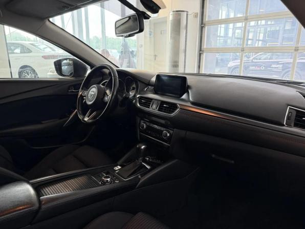 Mazda 6 III (GJ) Рестайлинг с пробегом 2016 года, цена 1 820 000 рублей, 229690 км, седан, Автокод Объявления