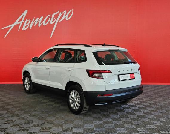 Skoda Karoq I с пробегом 2021 года, цена 2 599 000 рублей, 64273 км, внедорожник, Автокод Объявления
