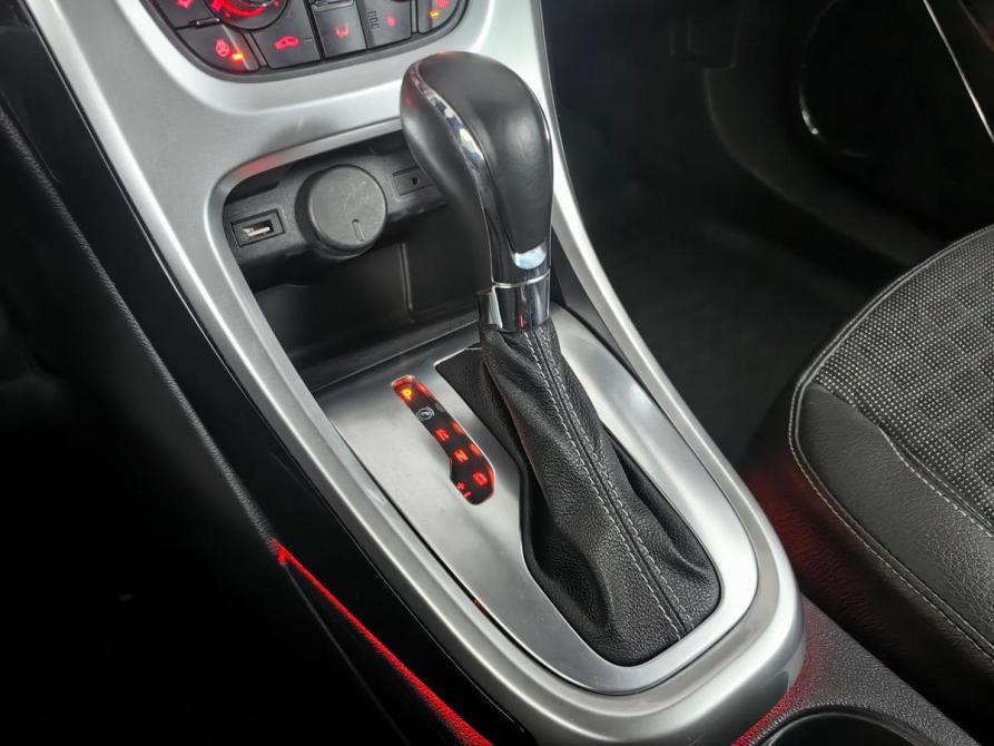 Opel Astra J Рестайлинг Москва  - изображение 19