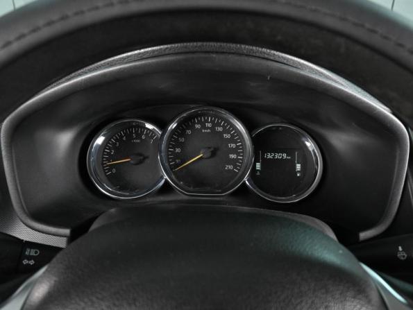Renault Logan II Рестайлинг с пробегом 2019 года, цена 619 000 рублей, 132309 км, седан, Автокод Объявления