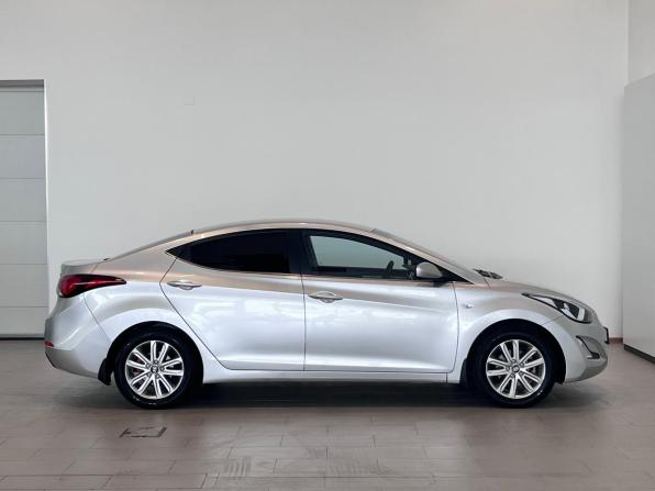 Hyundai Elantra V (MD) Рестайлинг с пробегом 2015 года, цена 1 300 000 рублей, 167262 км, седан, Автокод Объявления