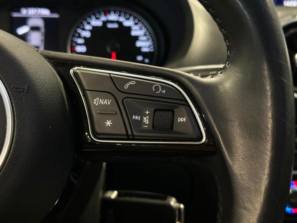 Audi A3 III (8V) Рестайлинг с пробегом 2019 года, цена 1 930 000 рублей, 130650 км, седан, Автокод Объявления