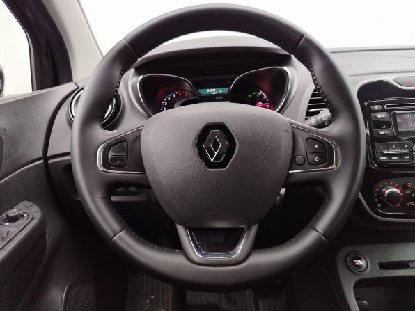 Renault Kaptur I с пробегом 2017 года, цена 1 399 000 рублей, 84379 км, внедорожник, Автокод Объявления