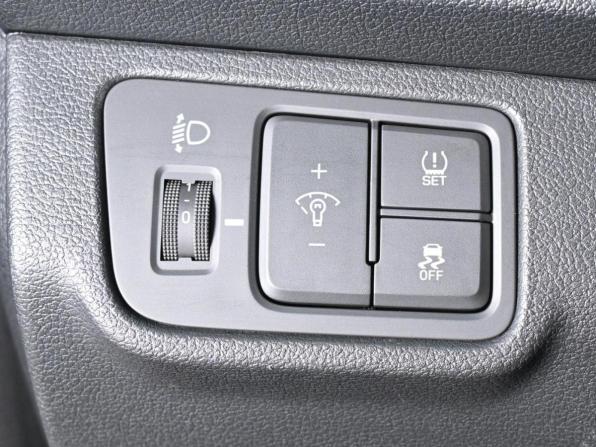 Hyundai Solaris II с пробегом 2020 года, цена 1 649 000 рублей, 94790 км, седан, Автокод Объявления