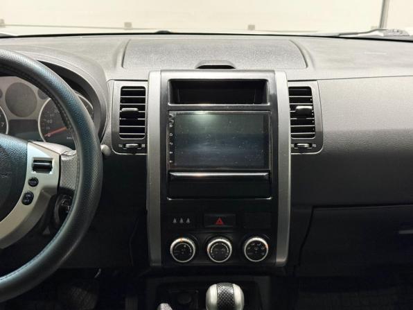 Nissan X-Trail II Рестайлинг с пробегом 2010 года, цена 1 055 000 рублей, 302693 км, внедорожник, Автокод Объявления
