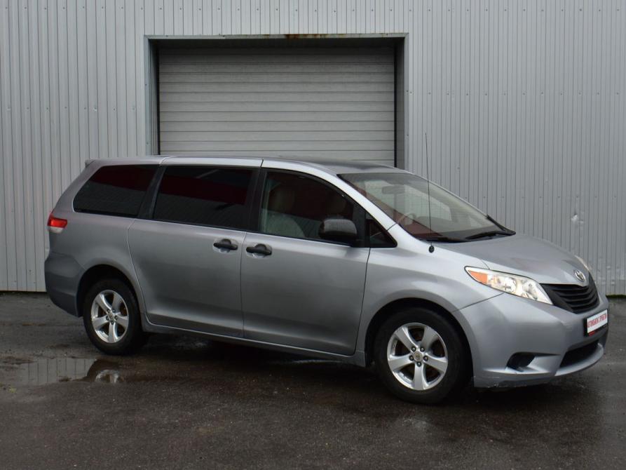 Toyota Sienna III Мурманск  - изображение 3