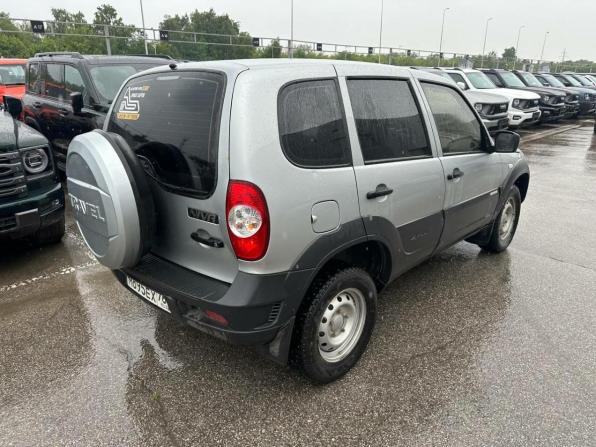 Chevrolet Niva I Рестайлинг с пробегом 2015 года, цена 533 000 рублей, 190060 км, внедорожник, Автокод Объявления