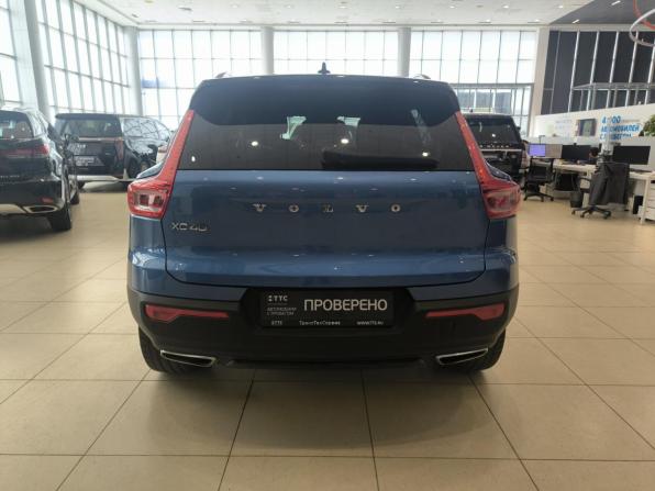Volvo XC40 I с пробегом 2018 года, цена 3 050 000 рублей, 129830 км, внедорожник, Автокод Объявления