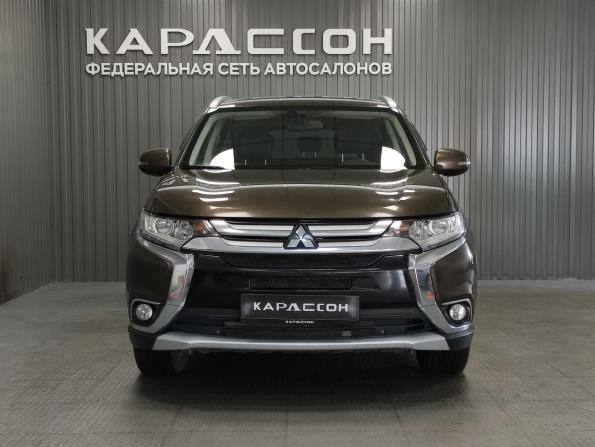 Mitsubishi Outlander III Рестайлинг 2 с пробегом 2015 года, цена 1 682 000 рублей, 193616 км, внедорожник, Автокод Объявления