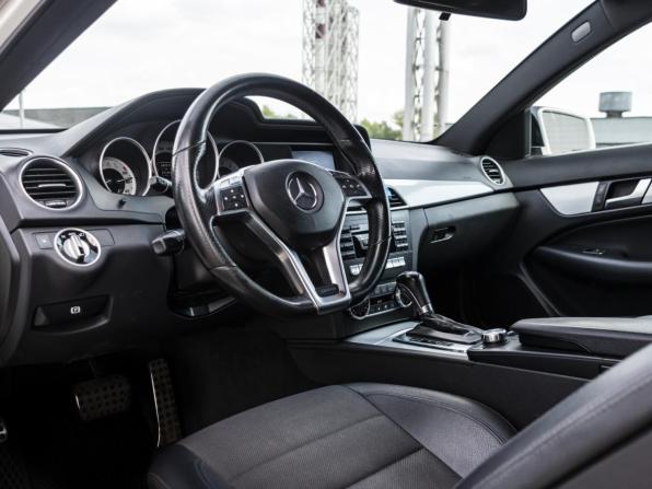 Mercedes-Benz C-Класс III (W204) Рестайлинг с пробегом 2012 года, цена 1 230 000 рублей, 212000 км, купе, Автокод Объявления