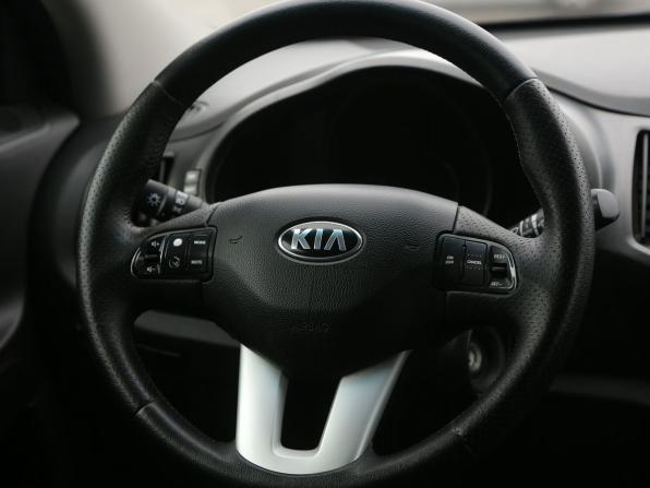 Kia Sportage III с пробегом 2013 года, цена 1 357 000 рублей, 90800 км, внедорожник, Автокод Объявления