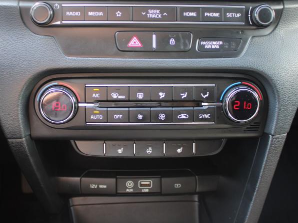 Kia Ceed III с пробегом 2019 года, цена 1 799 000 рублей, 67153 км, хэтчбек, Автокод Объявления