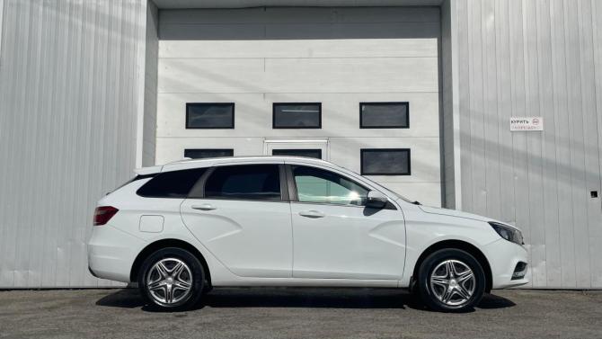 Lada (ВАЗ) Vesta I с пробегом 2021 года, цена 1 050 000 рублей, 118894 км, универсал, Автокод Объявления