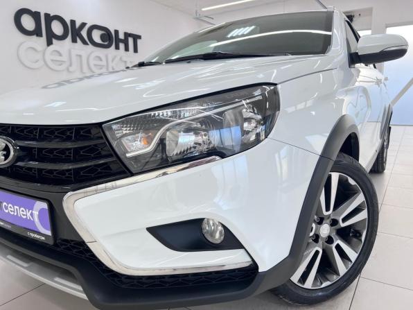 Lada (ВАЗ) Vesta I с пробегом 2018 года, цена 1 050 000 рублей, 130000 км, универсал, Автокод Объявления