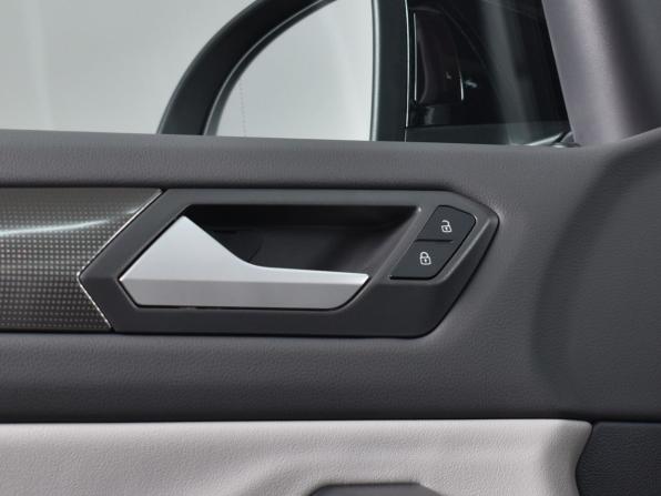 Volkswagen T-Roc II с пробегом 2026 года, цена 3 369 995 рублей, 47 км, внедорожник, Автокод Объявления