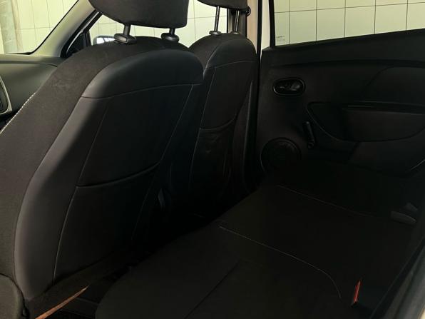 Renault Logan II с пробегом 2017 года, цена 665 000 рублей, 208129 км, седан, Автокод Объявления