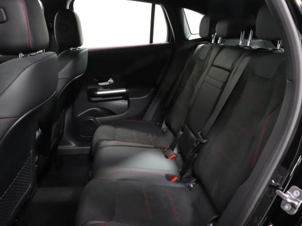 Mercedes-Benz GLA II (H247) Рестайлинг с пробегом 2025 года, цена 6 137 010 рублей, 3656 км, внедорожник, Автокод Объявления