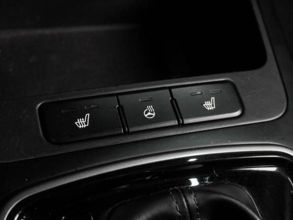 Kia Rio IV Рестайлинг с пробегом 2021 года, цена 1 569 000 рублей, 102250 км, седан, Автокод Объявления