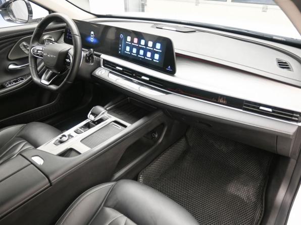 Chery Arrizo 8 с пробегом 2023 года, цена 1 765 000 рублей, 111046 км, седан, Автокод Объявления