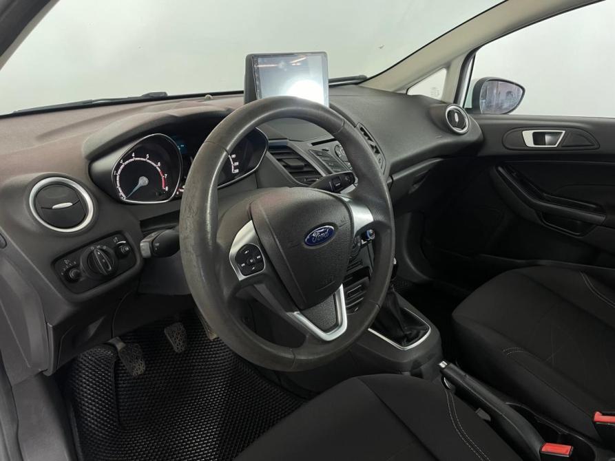 Ford Fiesta Mk6 Рестайлинг Воронеж  - изображение 9