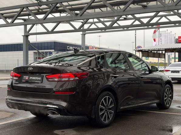Kia Optima IV Рестайлинг с пробегом 2018 года, цена 1 745 000 рублей, 156000 км, седан, Автокод Объявления