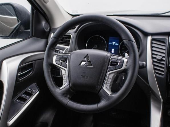Mitsubishi Pajero Sport III с пробегом 2018 года, цена 3 095 000 рублей, 145399 км, внедорожник, Автокод Объявления