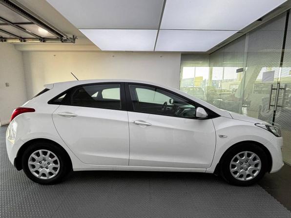 Hyundai i30 II с пробегом 2012 года, цена 950 000 рублей, 118922 км, хэтчбек, Автокод Объявления