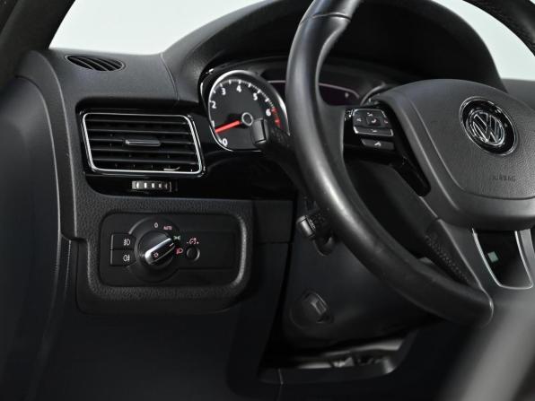 Volkswagen Touareg II с пробегом 2014 года, цена 2 099 000 рублей, 152000 км, внедорожник, Автокод Объявления