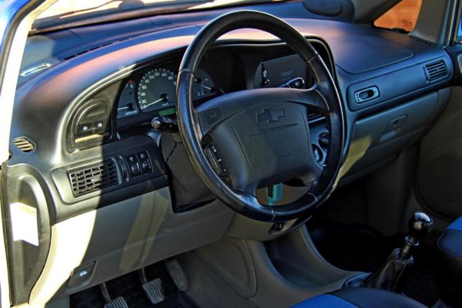 Chevrolet Rezzo с пробегом 2007 года, цена 341 200 рублей, 178752 км, компактвэн, Автокод Объявления