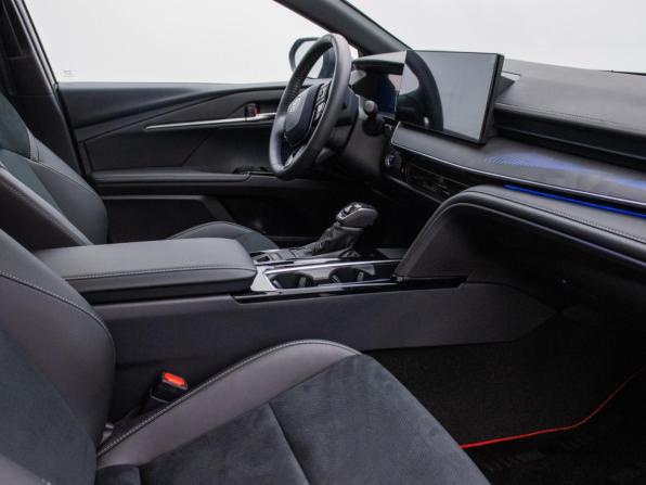 Toyota Camry IX (XV80) China Market с пробегом 2025 года, цена 3 995 000 рублей, 2011 км, седан, Автокод Объявления