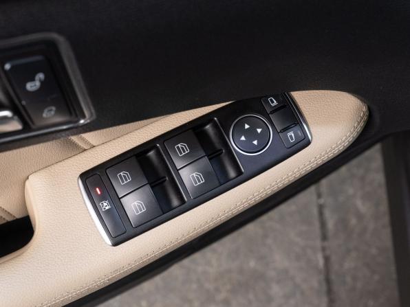 Mercedes-Benz E-Класс IV (W212 S212 C207) с пробегом 2011 года, цена 1 430 000 рублей, 256200 км, седан, Автокод Объявления