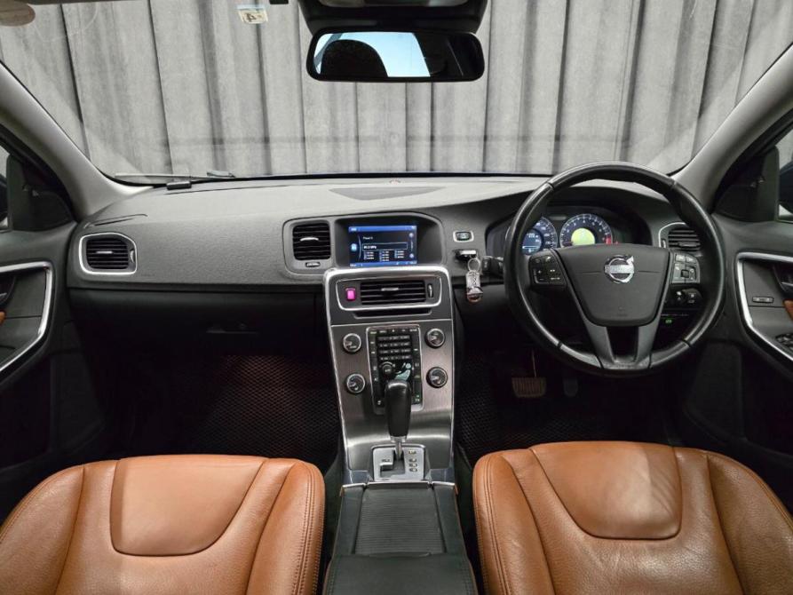 Volvo V60 I Красноярск  - изображение 10