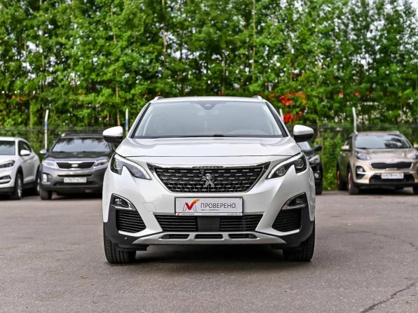 Peugeot 5008 II с пробегом 2018 года, цена 1 990 000 рублей, 63138 км, внедорожник, Автокод Объявления