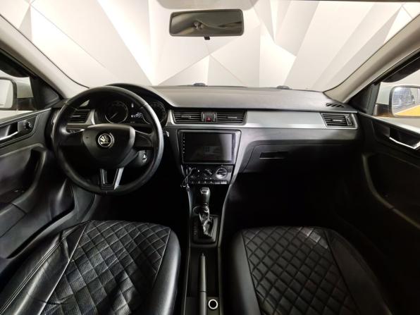 Skoda Rapid I Рестайлинг с пробегом 2017 года, цена 631 000 рублей, 299149 км, лифтбек, Автокод Объявления