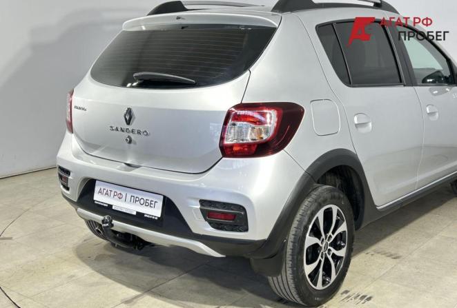 Renault Sandero II Рестайлинг с пробегом 2019 года, цена 1 325 000 рублей, 44926 км, хэтчбек, Автокод Объявления