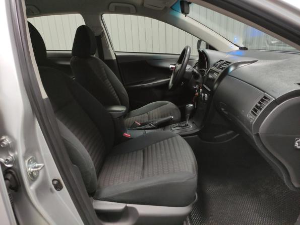 Toyota Corolla X (E140 E150) Рестайлинг с пробегом 2013 года, цена 1 050 000 рублей, 176856 км, седан, Автокод Объявления